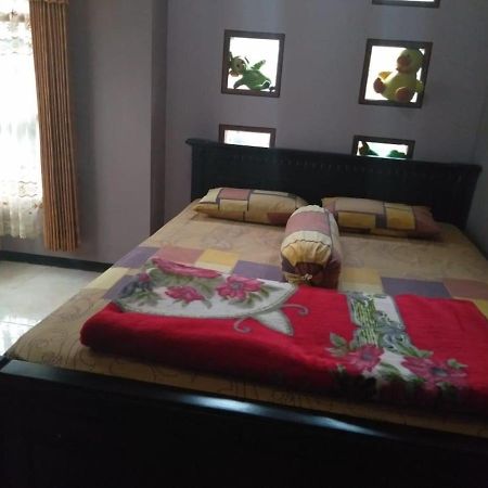 วิลลา ตรีชายา Hotel บาตู ภายนอก รูปภาพ
