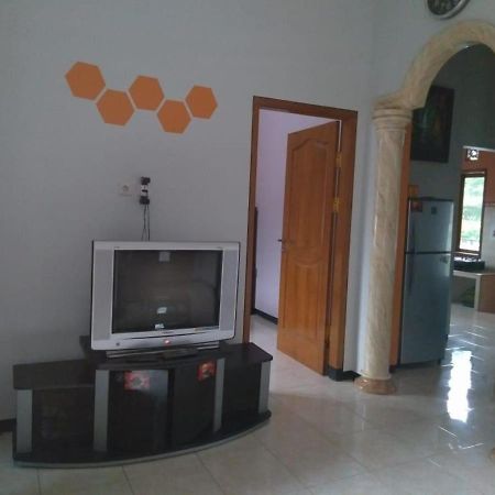 วิลลา ตรีชายา Hotel บาตู ภายนอก รูปภาพ