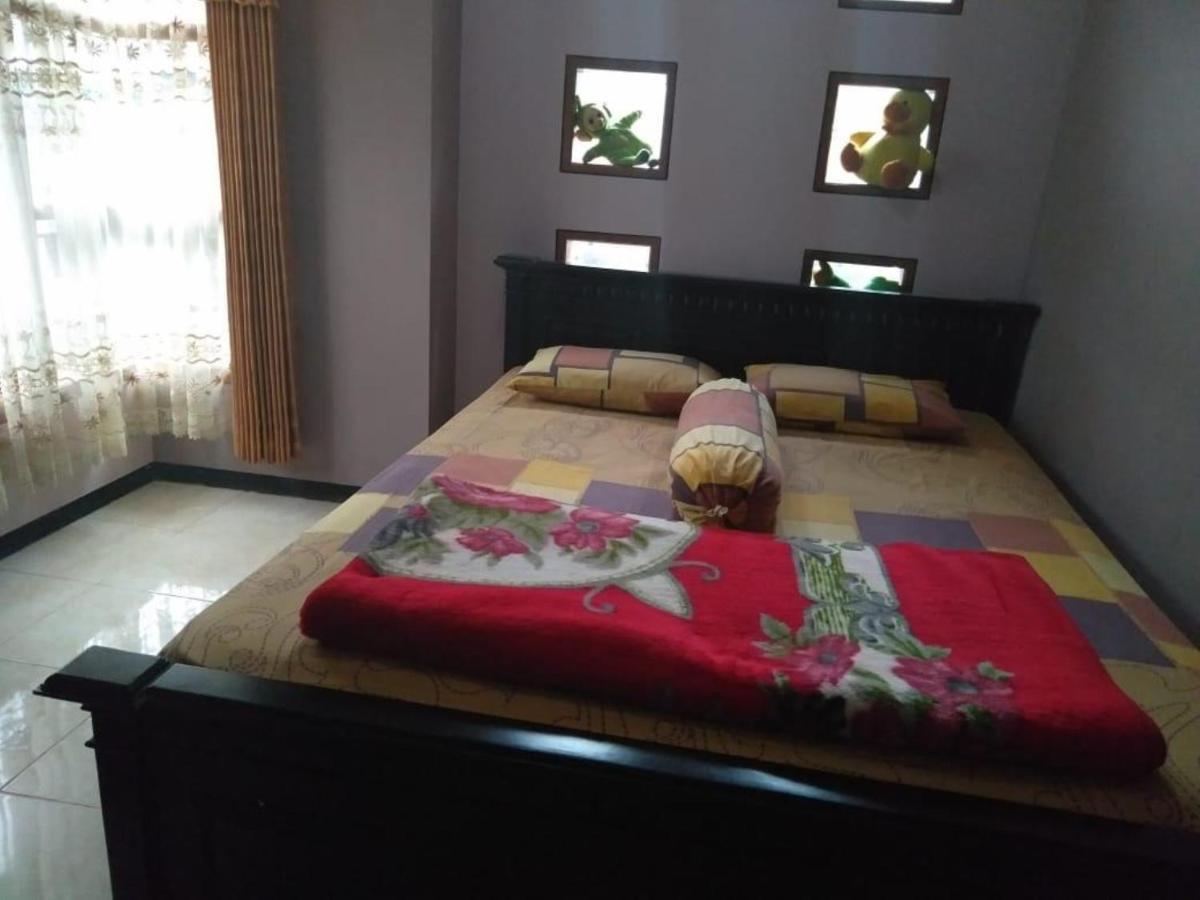 วิลลา ตรีชายา Hotel บาตู ภายนอก รูปภาพ