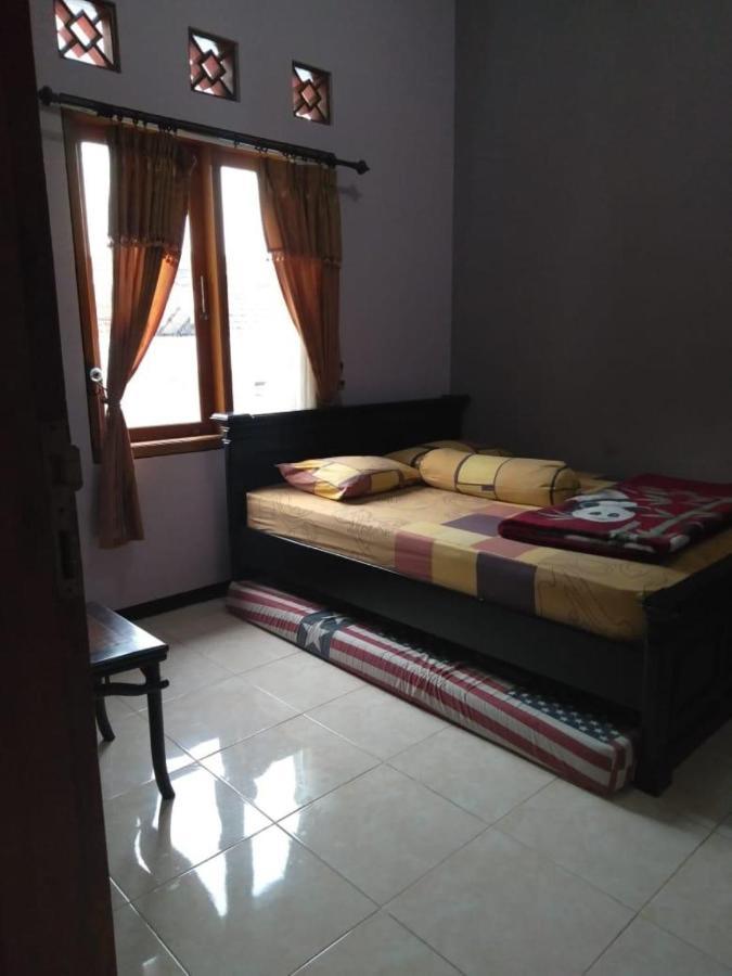 วิลลา ตรีชายา Hotel บาตู ภายนอก รูปภาพ