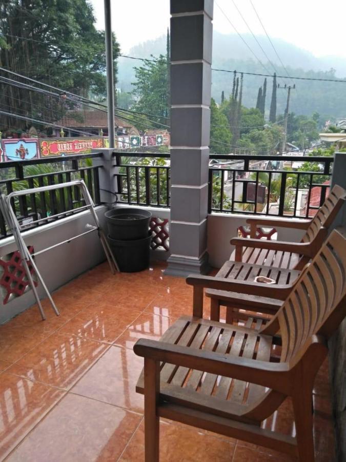 วิลลา ตรีชายา Hotel บาตู ภายนอก รูปภาพ